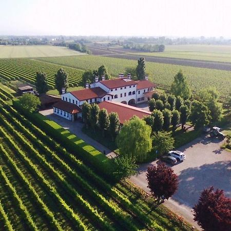 Agriturismo Le Cipressine เมลโล ภายนอก รูปภาพ