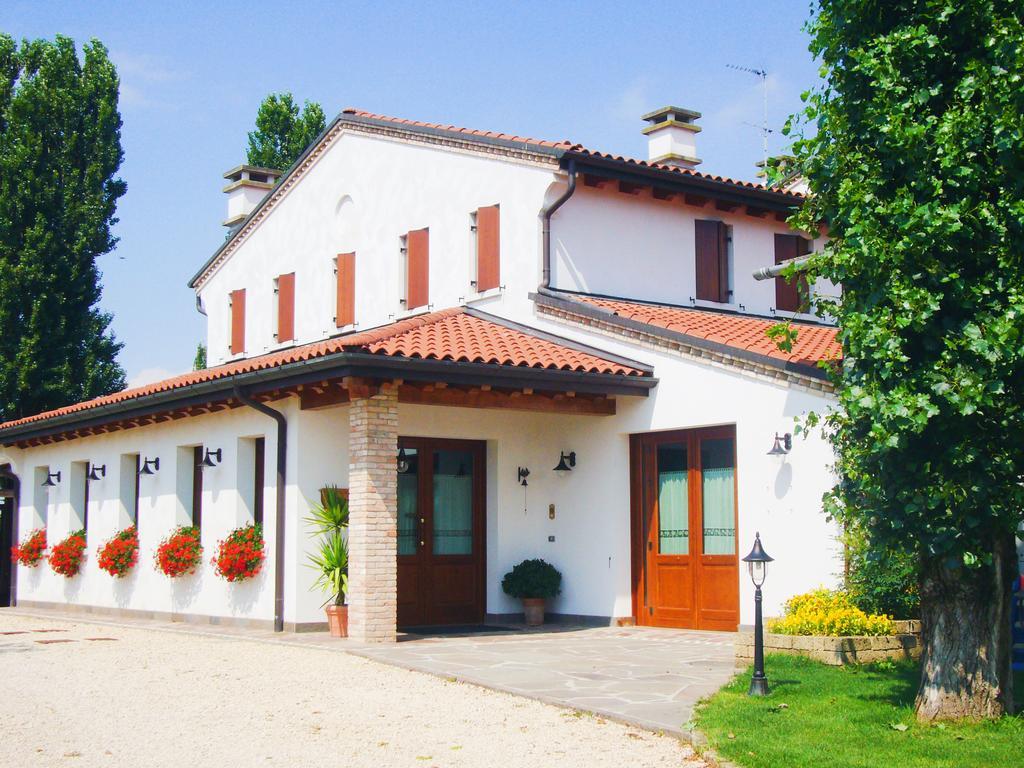 Agriturismo Le Cipressine เมลโล ภายนอก รูปภาพ