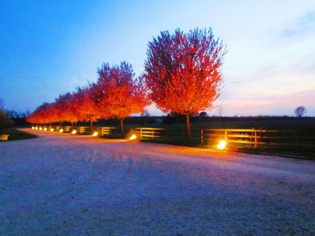 Agriturismo Le Cipressine เมลโล ภายนอก รูปภาพ