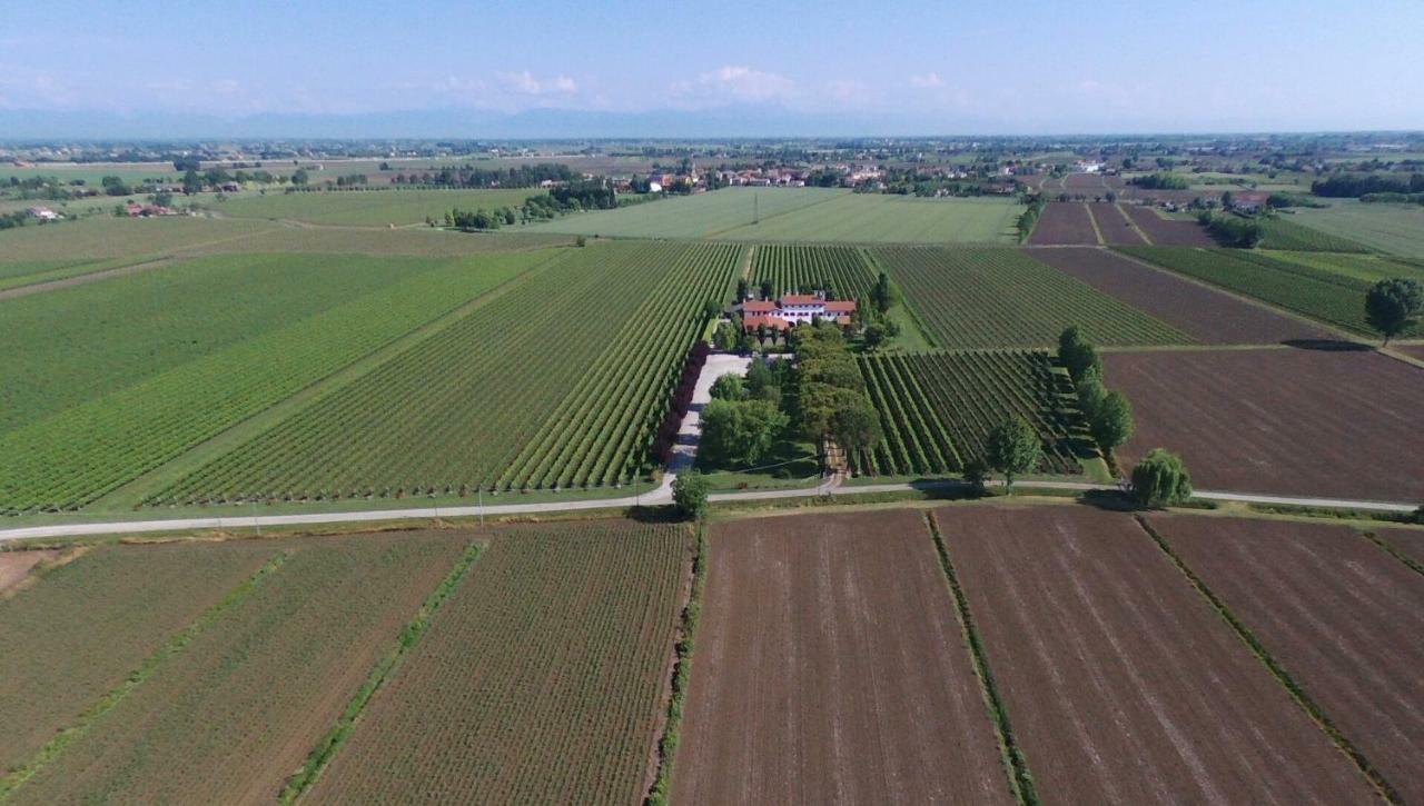 Agriturismo Le Cipressine เมลโล ภายนอก รูปภาพ