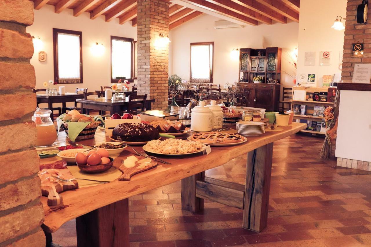 Agriturismo Le Cipressine เมลโล ภายนอก รูปภาพ